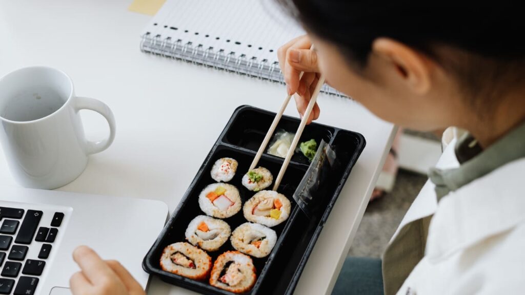Lunch for worker