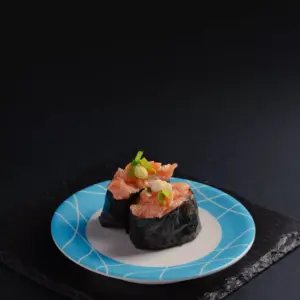 Spicy Salmon Gunkan